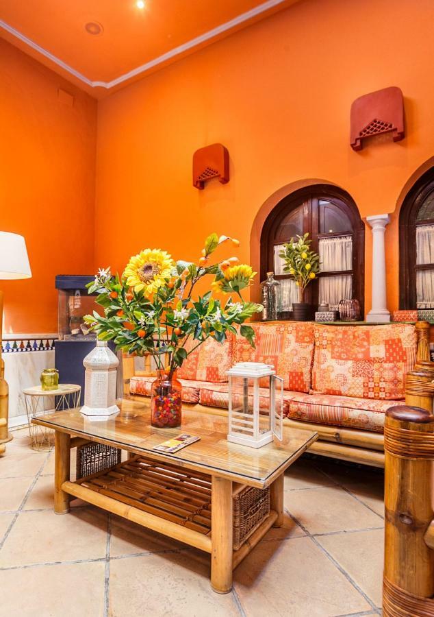 Patio De La Alameda Seville